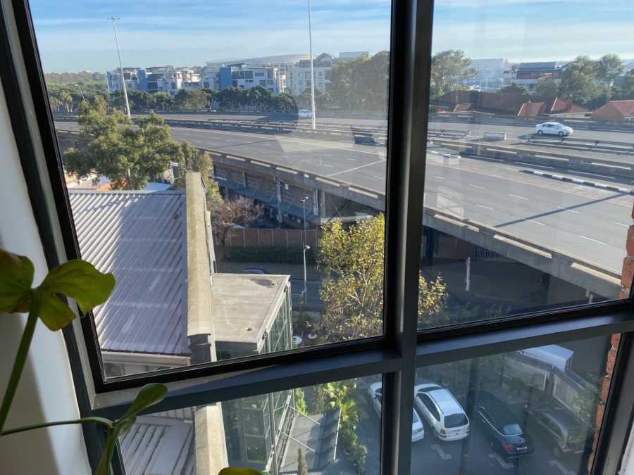 To Let commercial Property for Rent in De Waterkant Western Cape